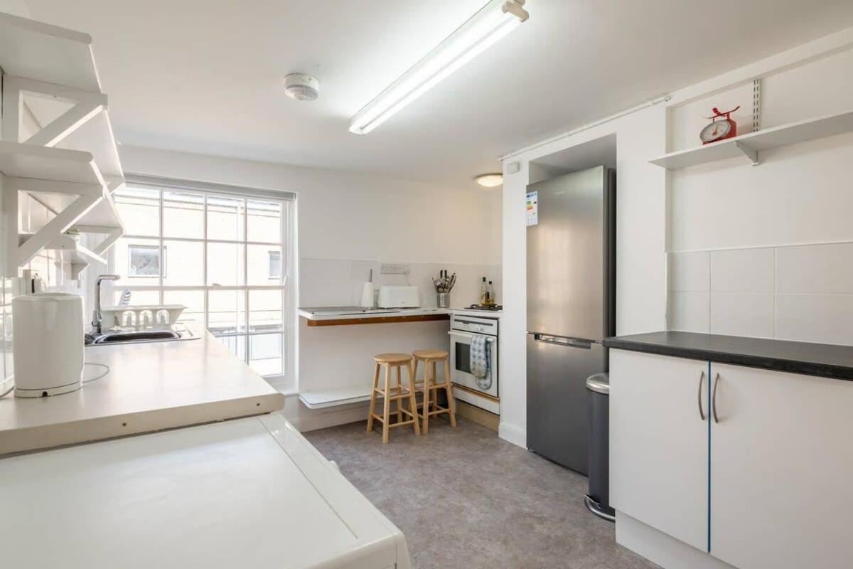 Spacious 3 Bedroom Flat In Heart Of City Centre Cambridge  Exteriör bild