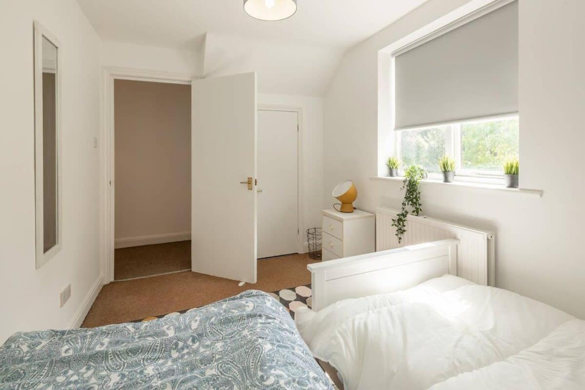 Spacious 3 Bedroom Flat In Heart Of City Centre Cambridge  Exteriör bild