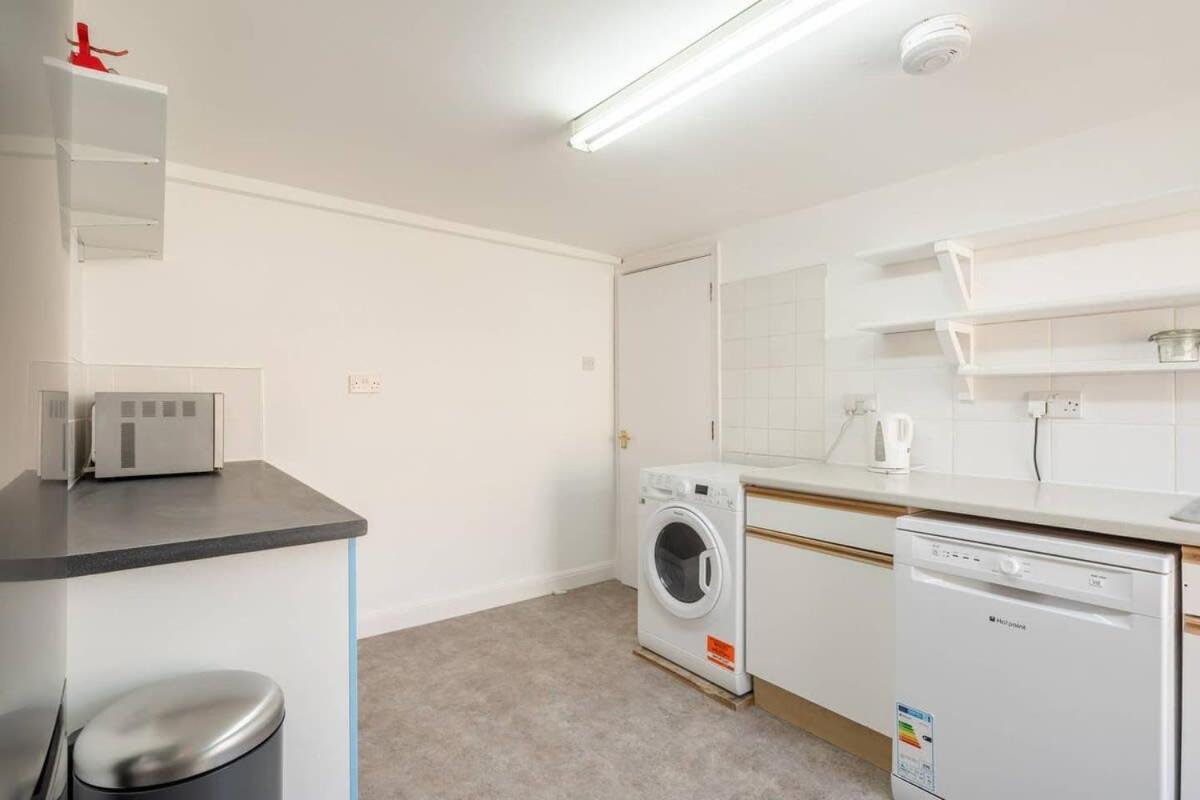 Spacious 3 Bedroom Flat In Heart Of City Centre Cambridge  Exteriör bild